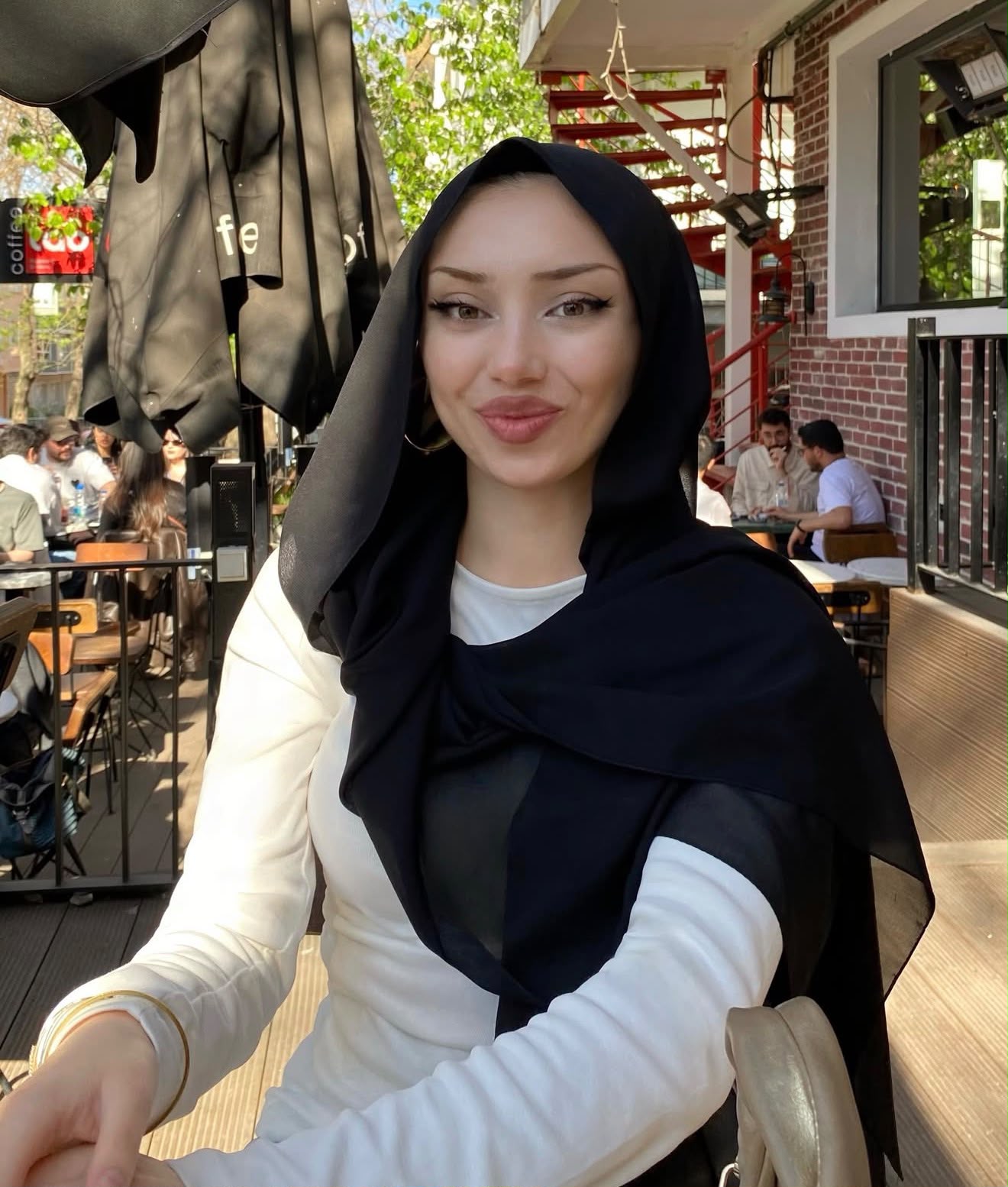 Çay Huzur Veren Kadın Escort Vildan